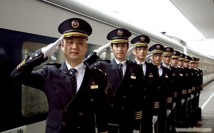 【轨道运校】办好人民满意的教育
